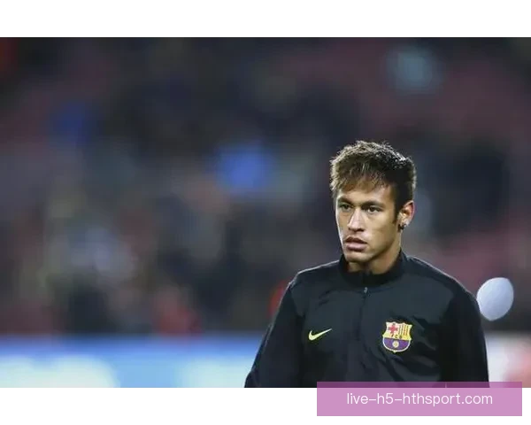 以内马尔是哪个国家的为线索揭秘巴西足球巨星的成长之路传奇故事